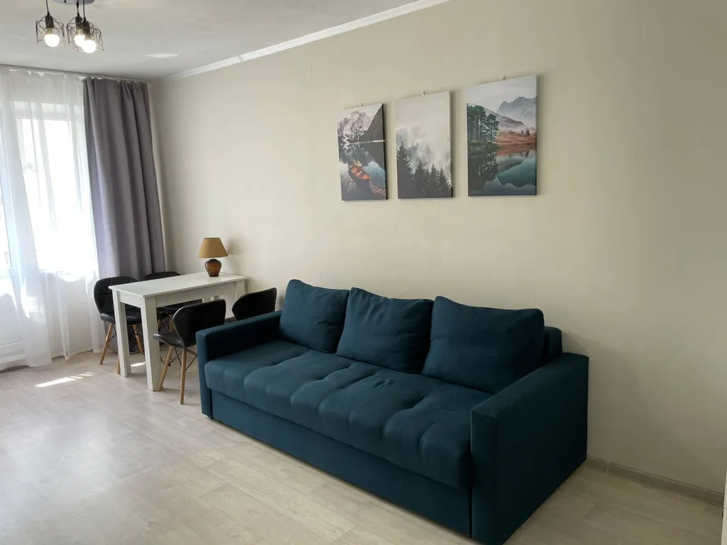 2-комнатная квартира рядом с Алмазом