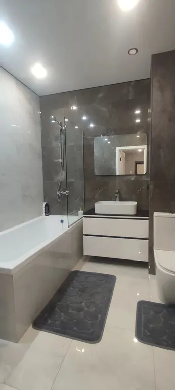 Отличная квартира с новым дизайнерским ремонтом и отличным видом