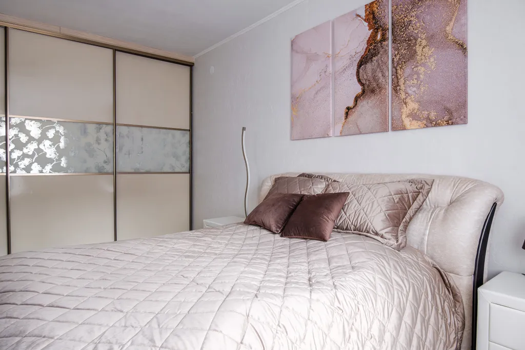 Квартира Семейная квартира в ЖК Премьер в прекрасном районе Екатеринбурга — Екатеринбург