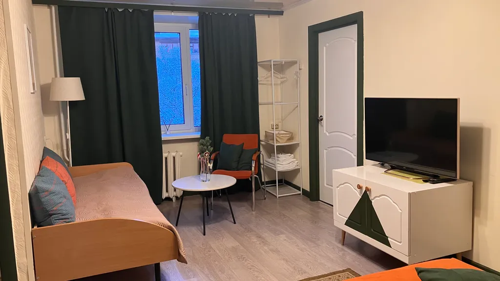 Ваш Рантье на Полярных Зорях 41/1 близ ресторана Тундра