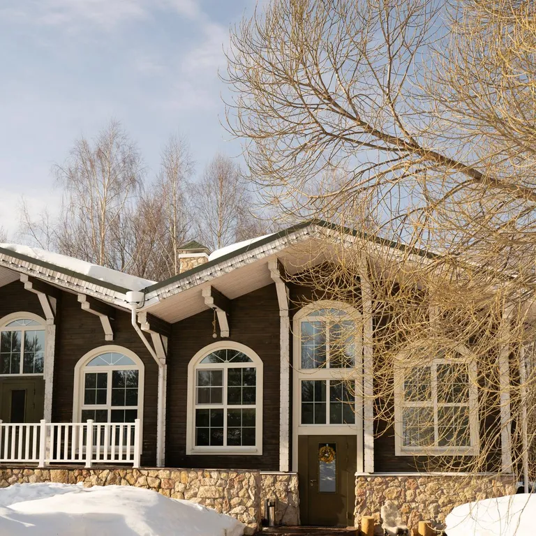 Дом с камином 15 минут от города