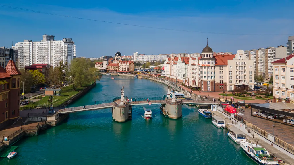 Апартаменты в сердце города с видом на реку