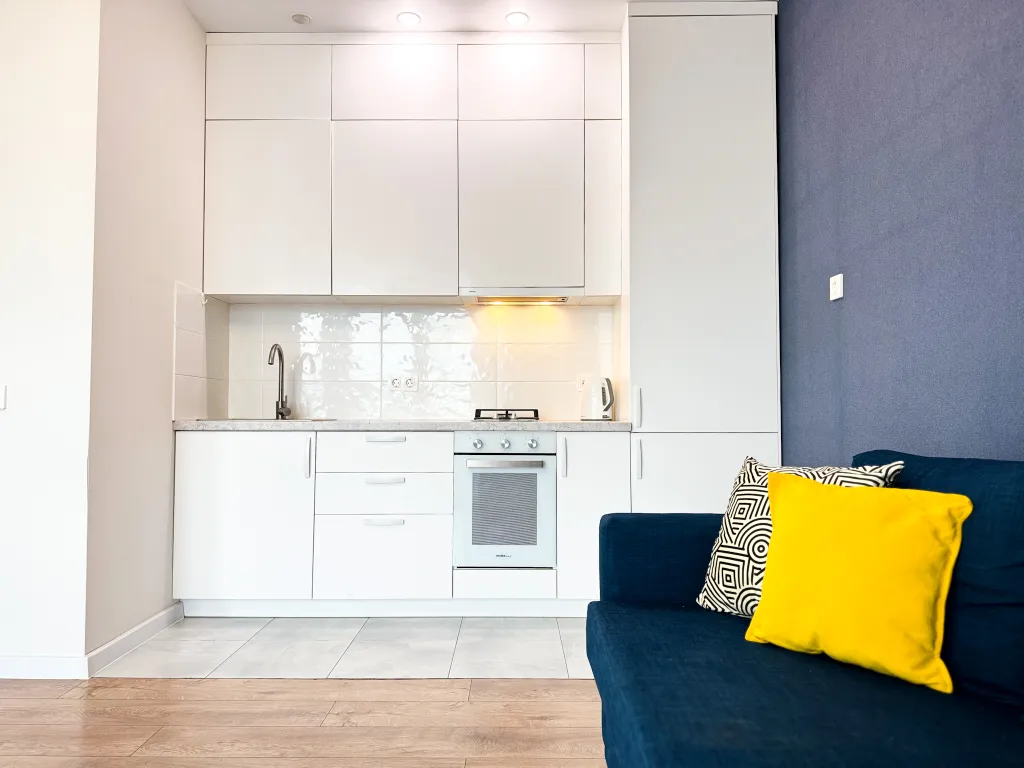 Рядом с площадью Победы