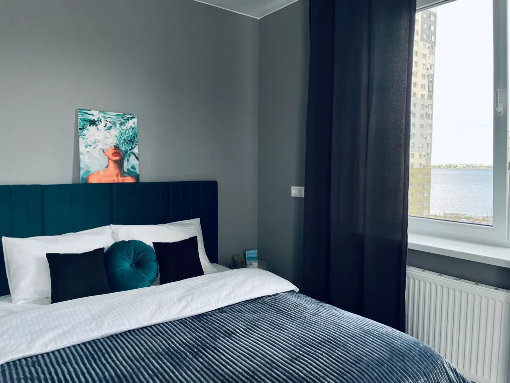 Квартира Новый дом, новая набережная, вид на Волгу центр академия — аренда посуточно в Саратов