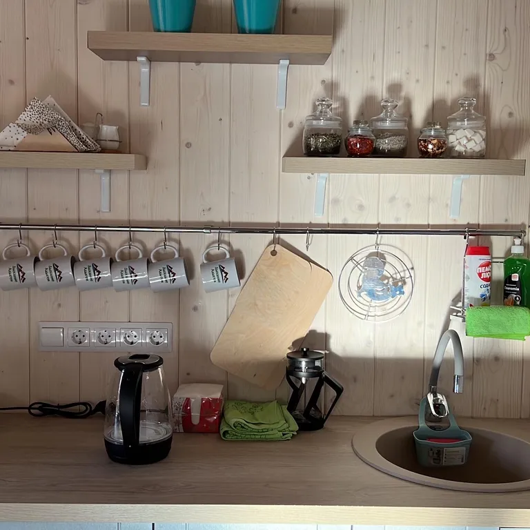 Вилла на берегу реки