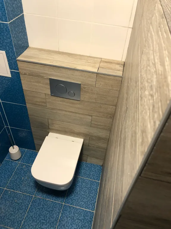 White - Green. Центр.