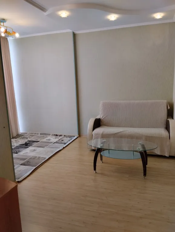 У ОКБ и студгородка