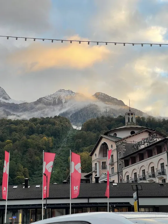 Коттедж Горки Вилладж с видом на горы Красной поляны