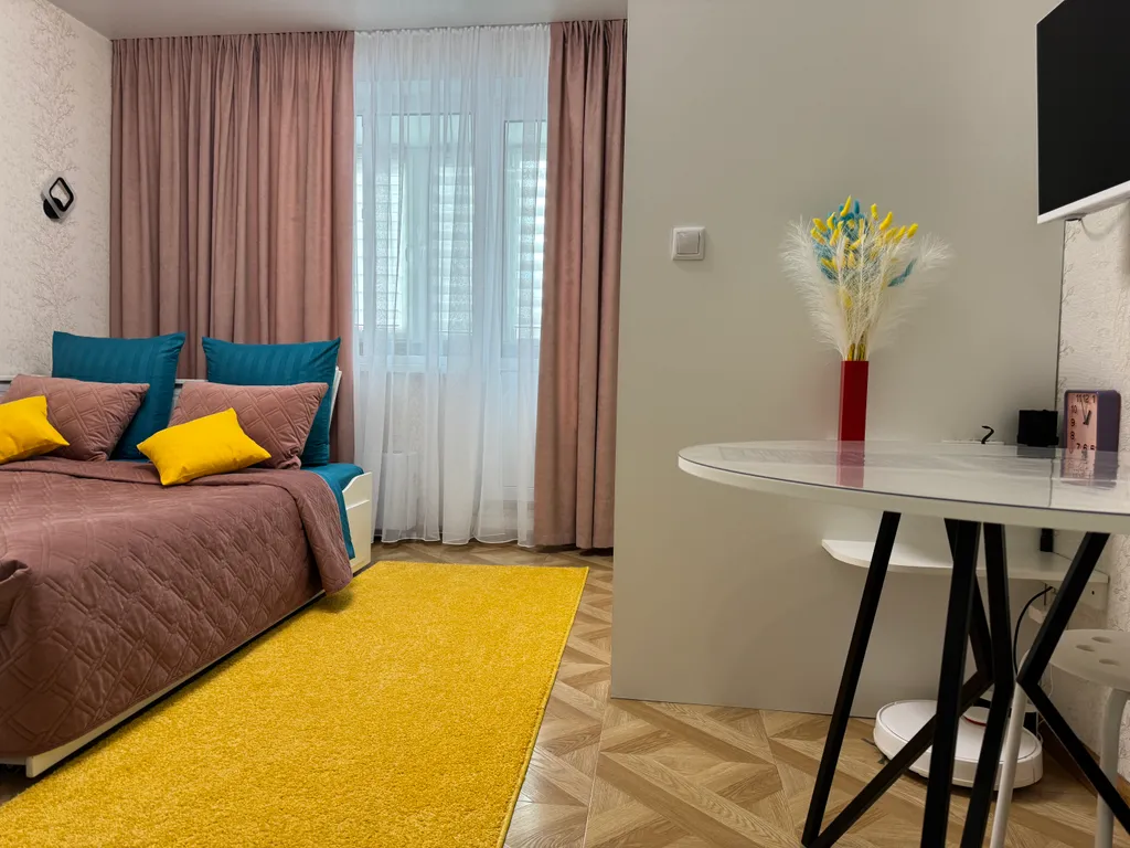 Аромат, уют, чистота, большая кровать-для влюбленных или просто отдохнуть