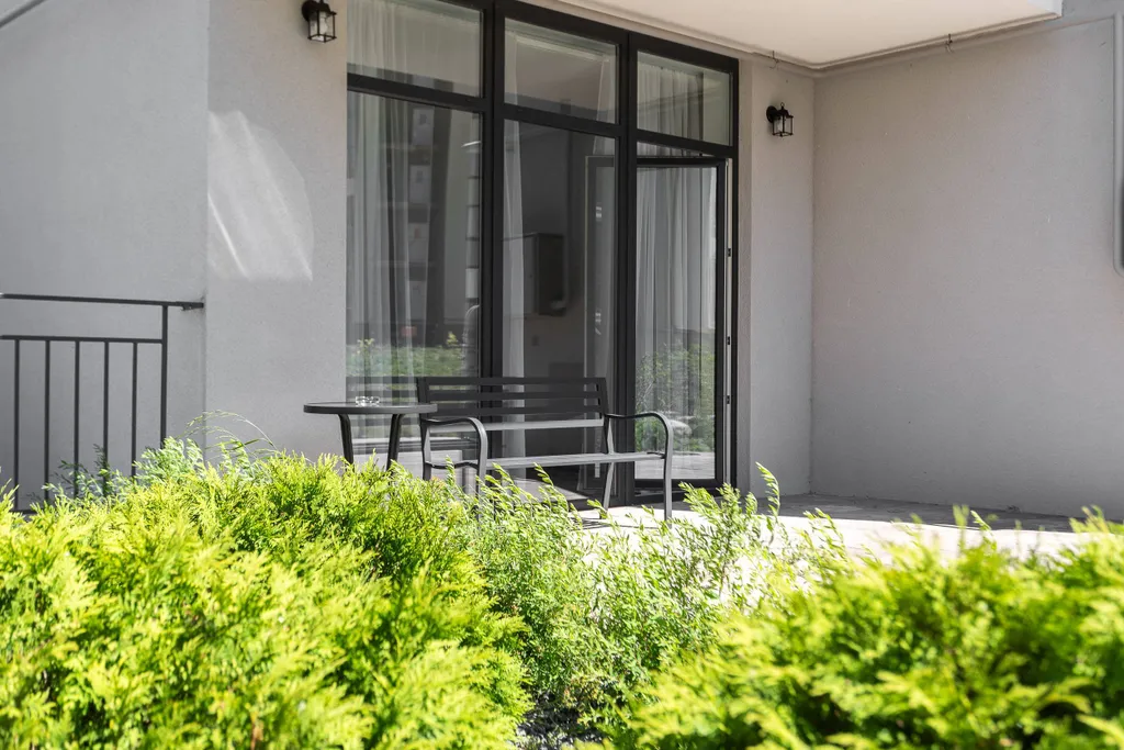 Стильные апартаменты рядом с морем