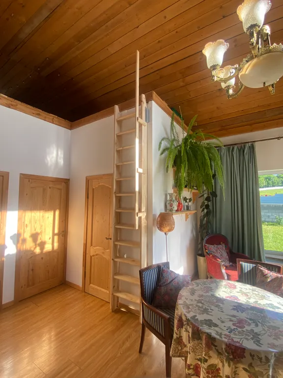 Дом у озера