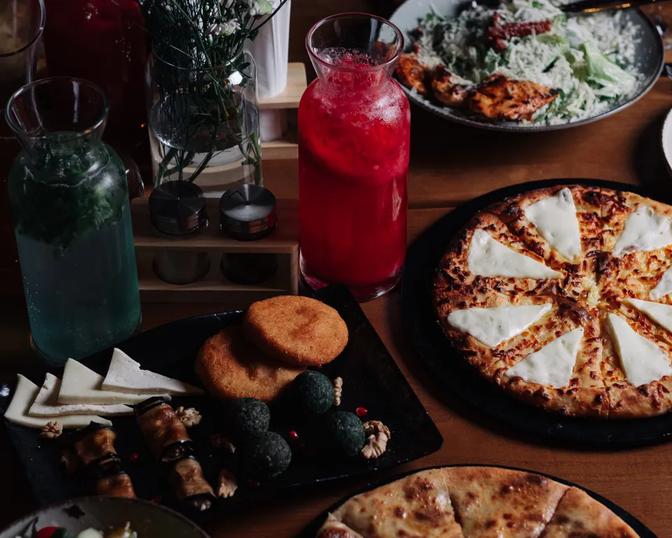 Дизайнерский апартамент 1+1 с отельной кухней