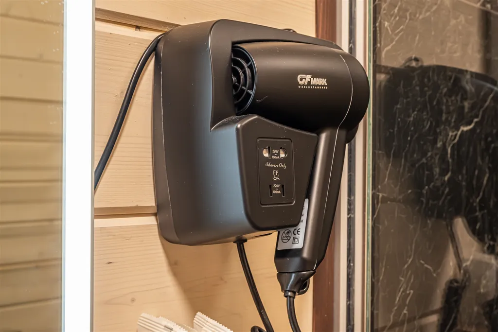 Коттедж с мангалом