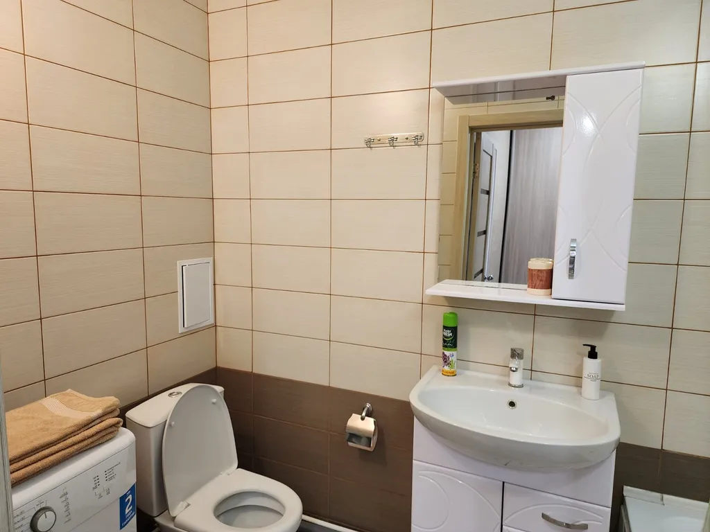 Комфортная студия с видом на озеро рядом с вокзалом