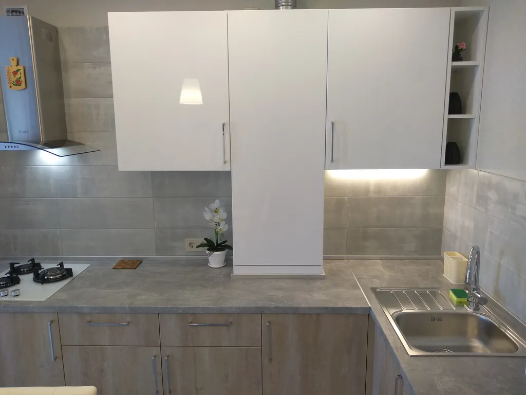 Новая квартира у Нахимовского училища