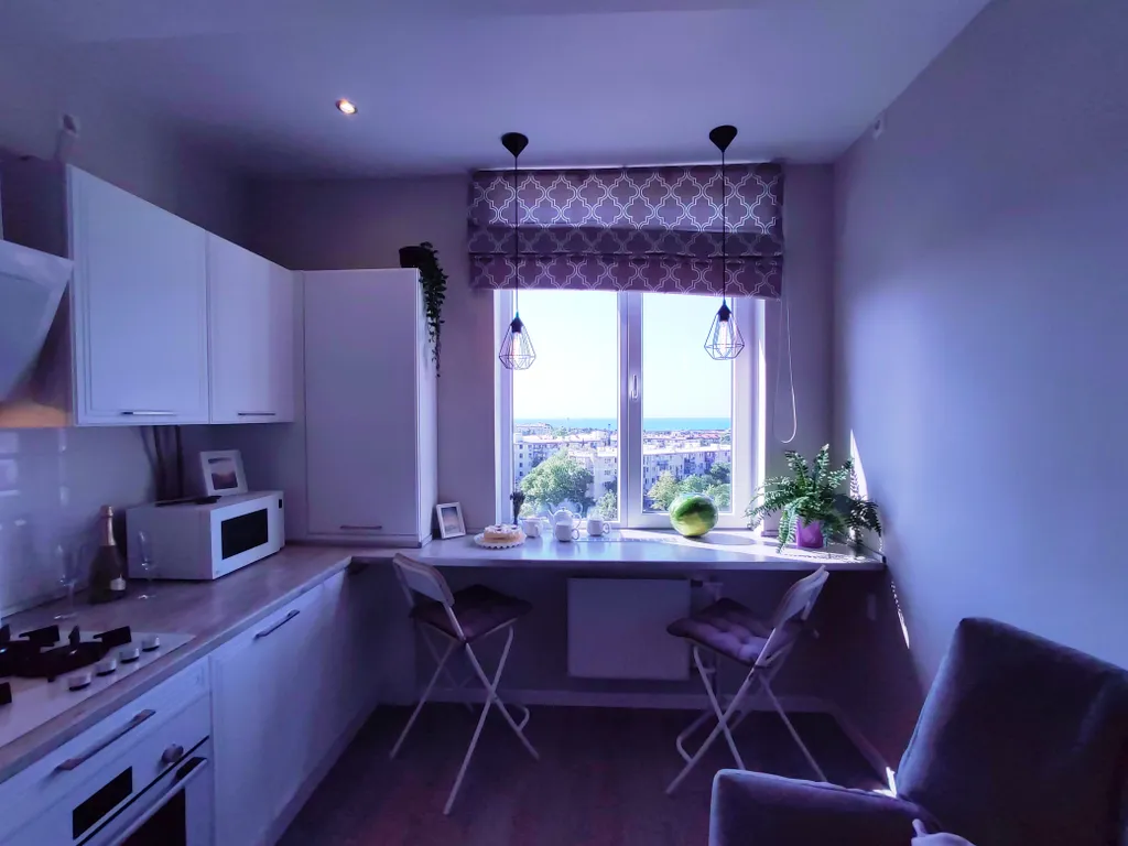 Двухуровневая квартира с видом на море: романтика закатов включена