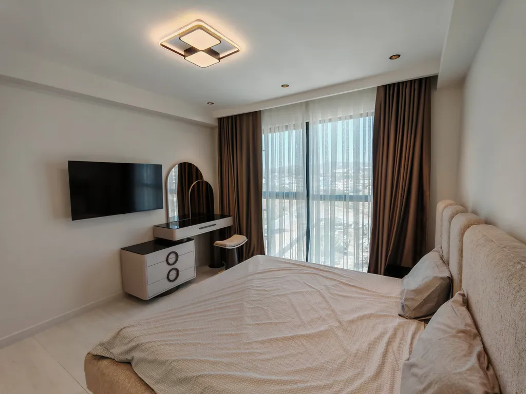 Квартира 2+1 в Azura World c видом на бассейн и аквапарком