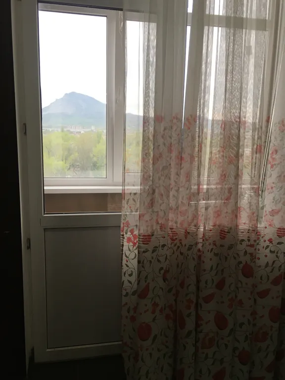 Апартамент с видом на горы