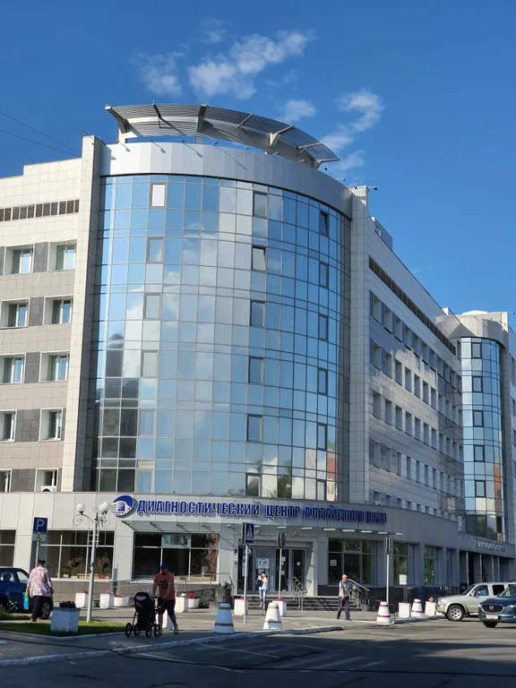 Просторная квартира в центре у сквера и фонтана на пл. Советов