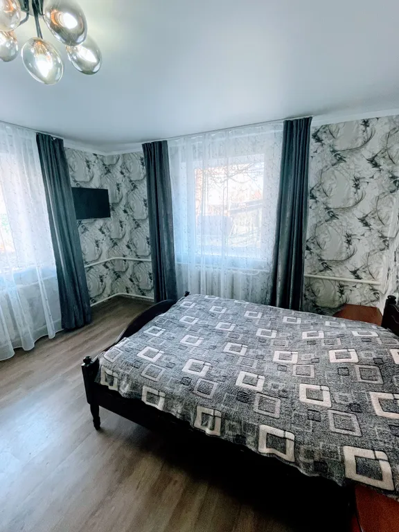 Коттедж Дом 2-комнатный в районе ж/д вокзала — Пятигорск