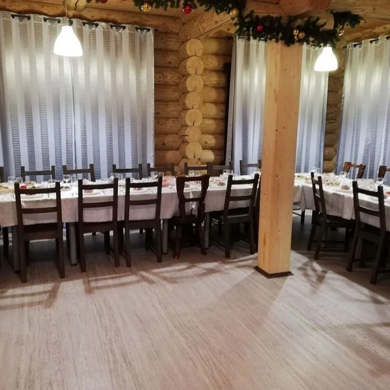 Срубовой коттедж на берегу Волги