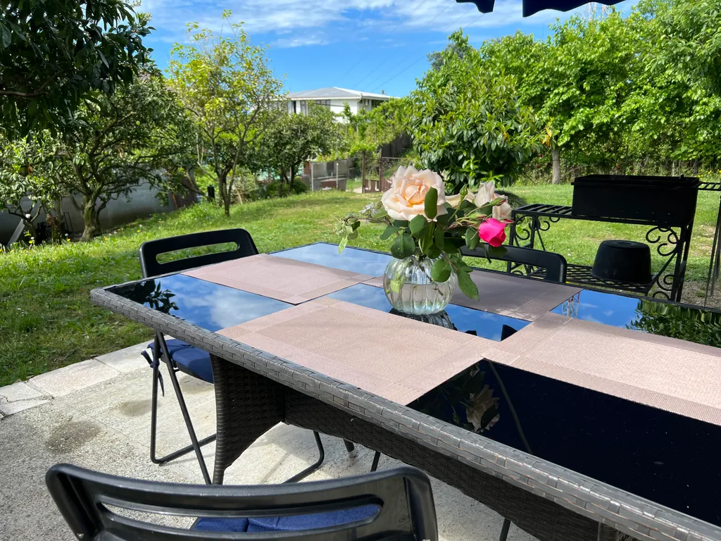 Уютный домик с видом на море