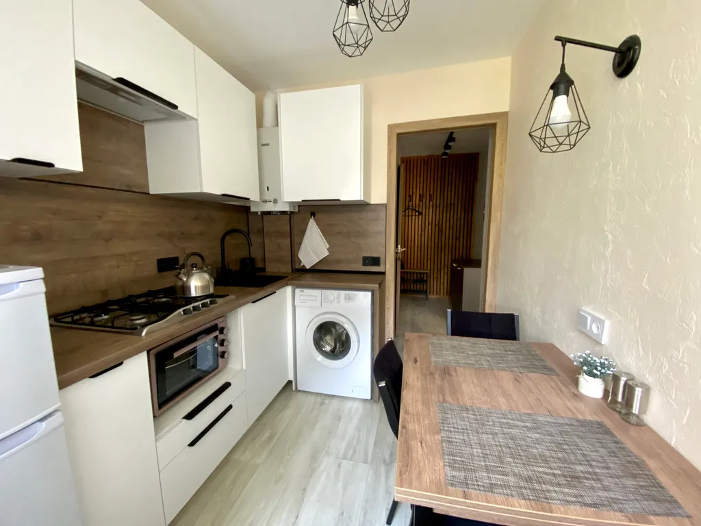 Современная стильная квартира