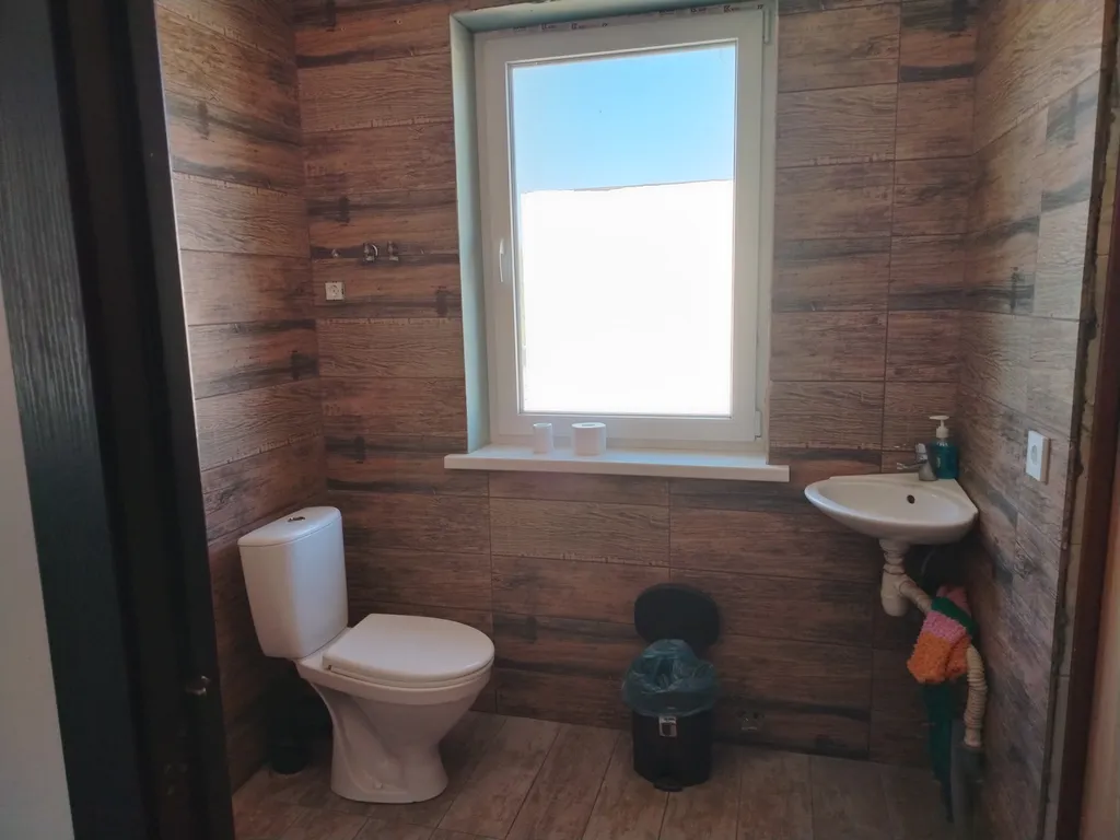 Домик на реке Волга