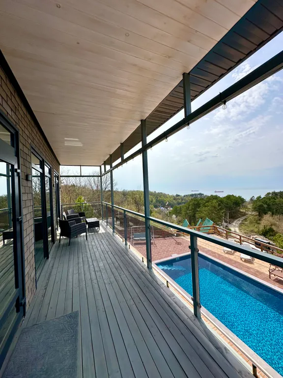 Дом - вилла с панорамным видом на море и горы