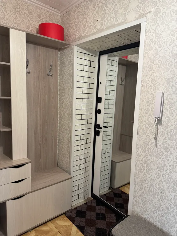 Уютная квартира в центре города с видом на море