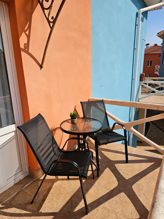 Квартира Апартаменты с бассейном на берегу моря — Севастополь