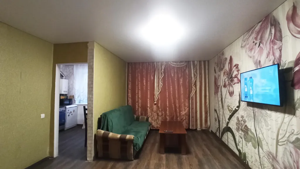 Двухкомнатная у Кремля