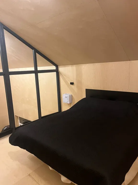 Барнхаус на берегу реки Кундыш