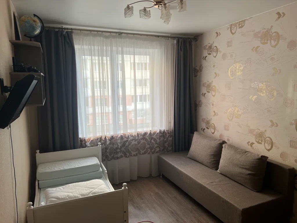 Уютная евротрешка с кухней-гостиной в центре города