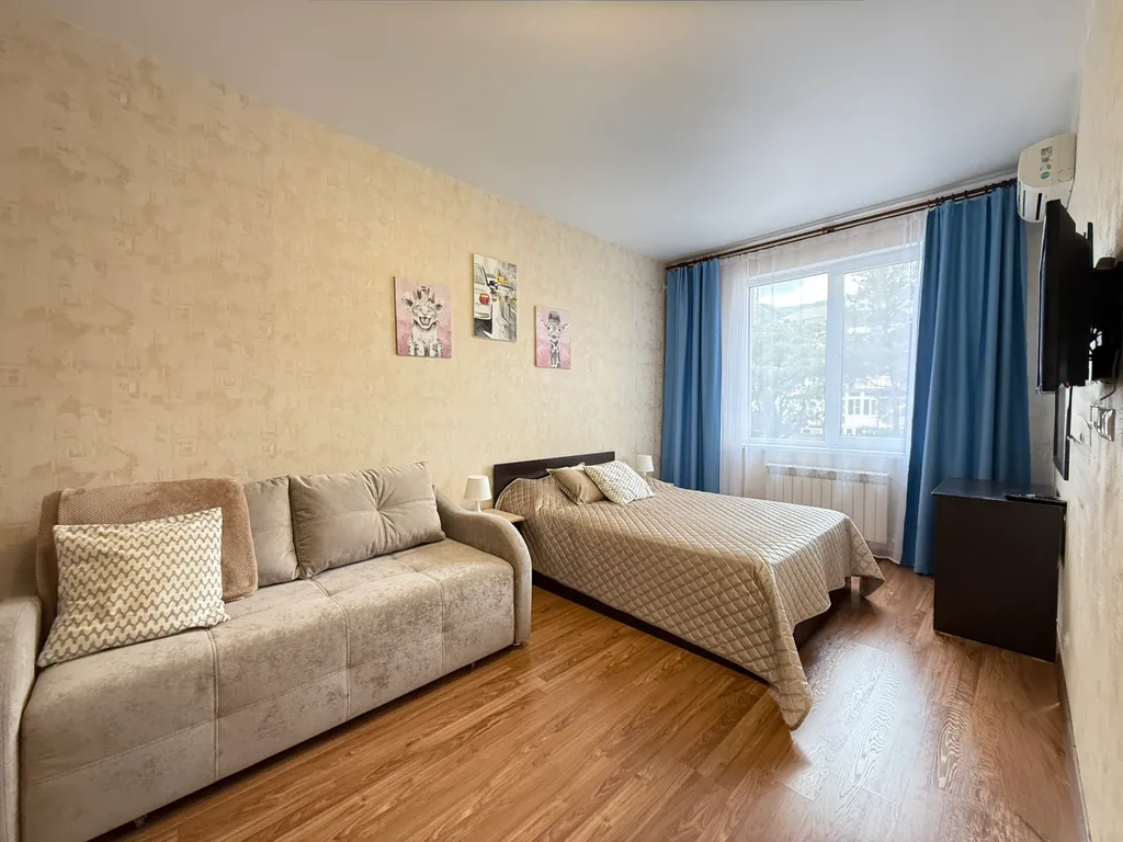 Двухкомнатная квартира 5 минут до моря