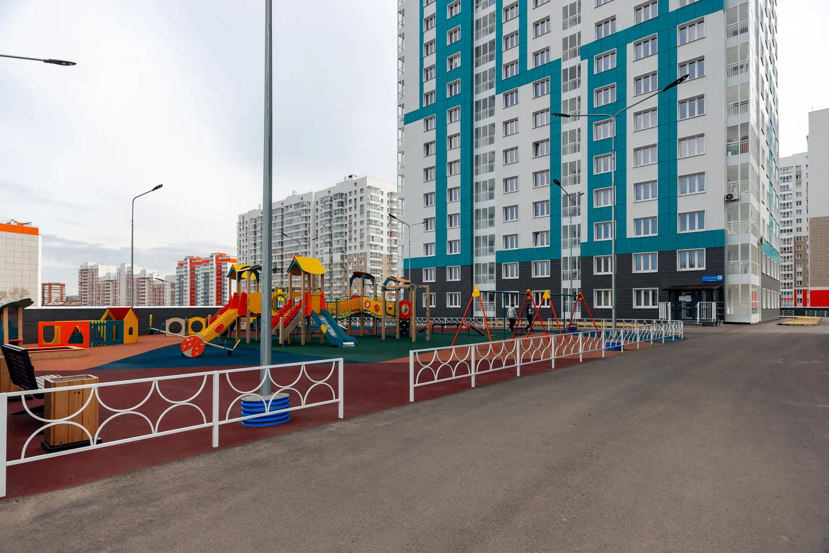 Территория дома