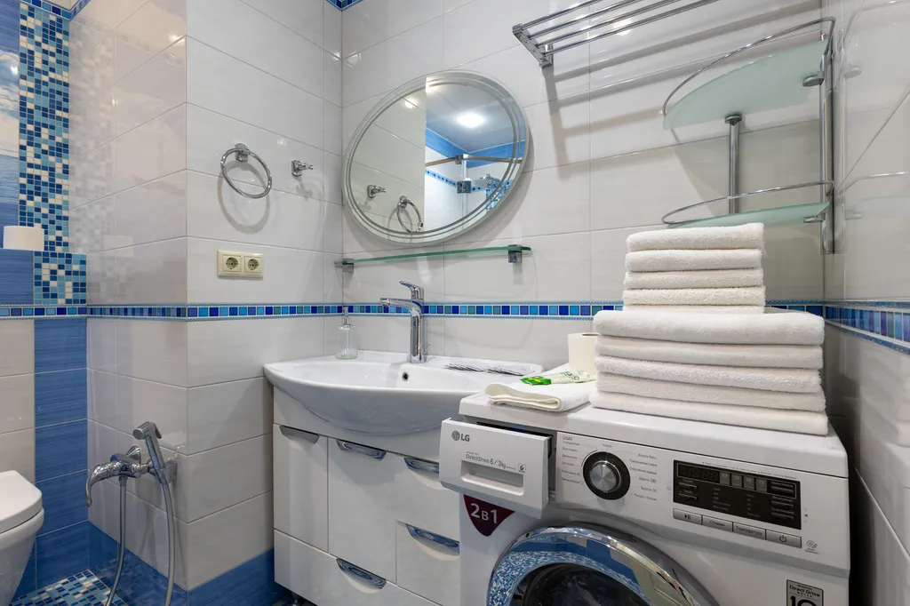 С двумя спальнями и террасой