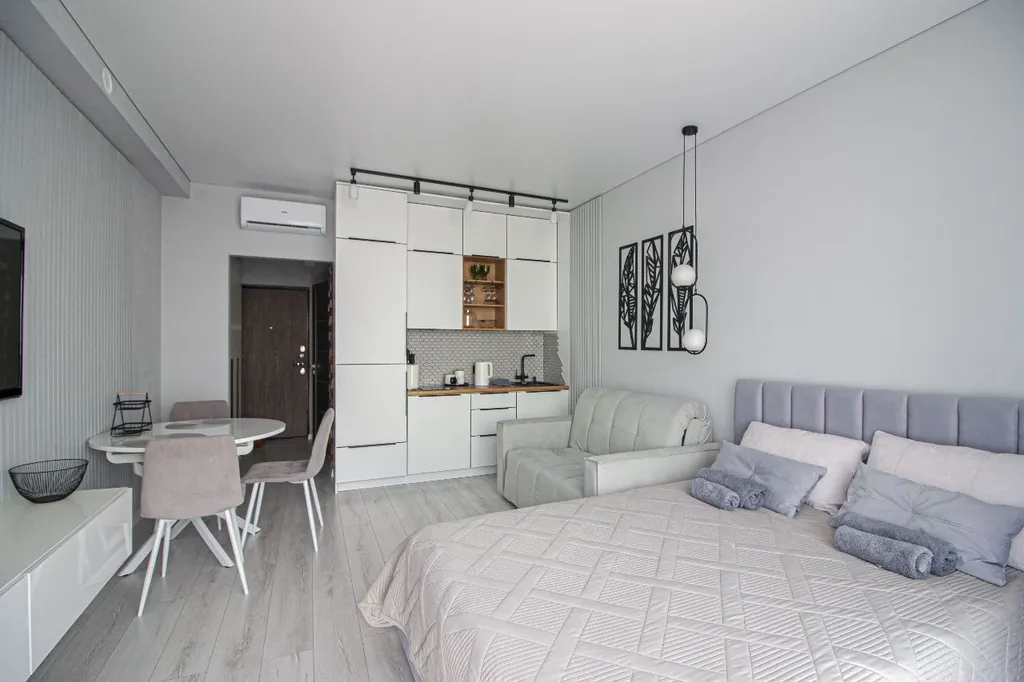 Уютная студия с видом на море