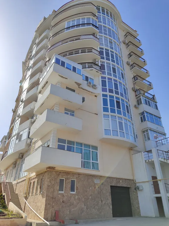 Квартира для семейного отдыха с видом на море плюс паркинг