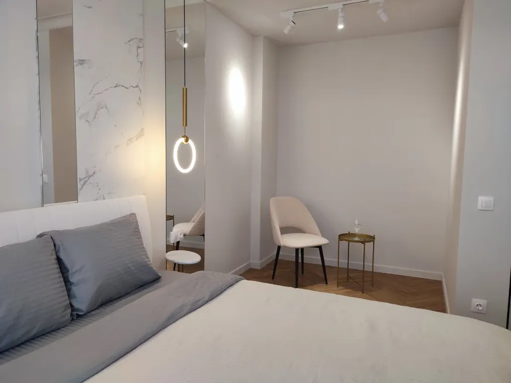 Современные, яркие апартаменты