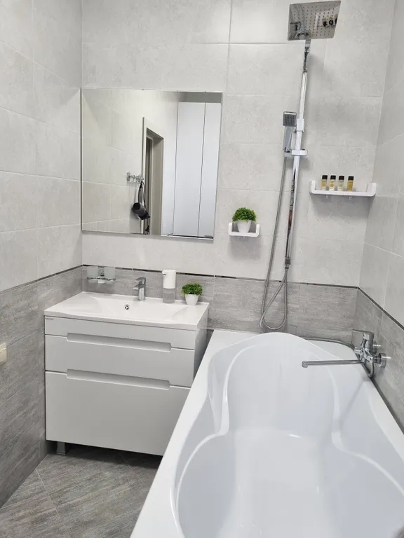 Евротрешка в новостройке с прекрасным видом