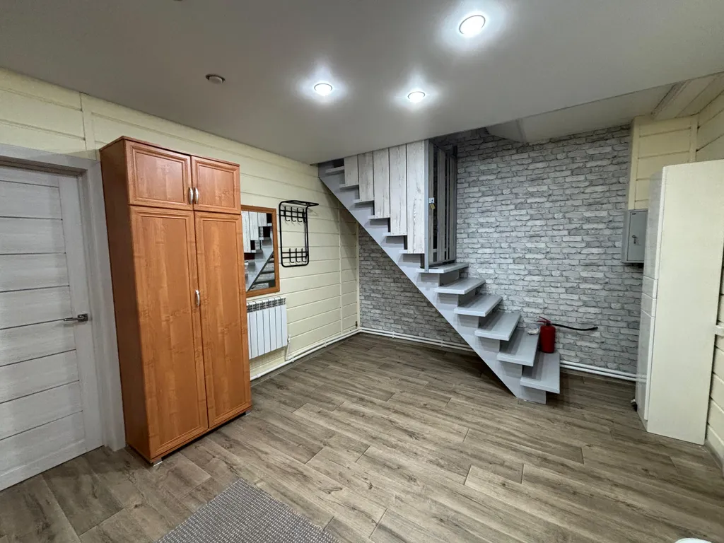 Уютный дом в черте города