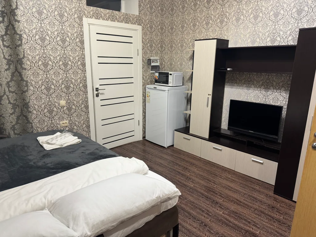 Квартира Уютная студия в тихом месте - шаговая доступность — аренда посуточно в Новочеркасск