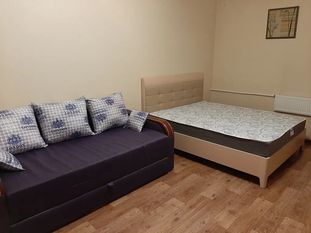 2 комнатная квартира с раздельными комнатами. на ул. Донская 26А