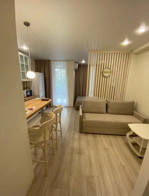 Квартира у моря с бассейном