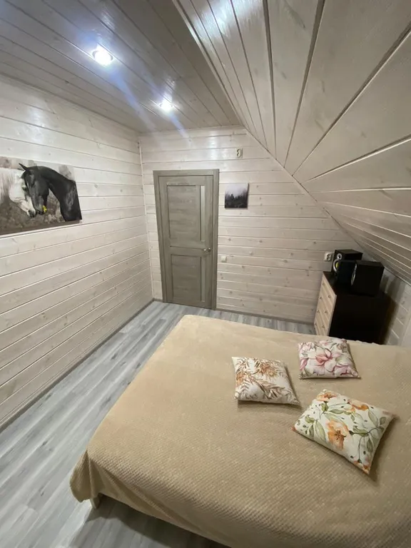 Уютный дом в живописном районе