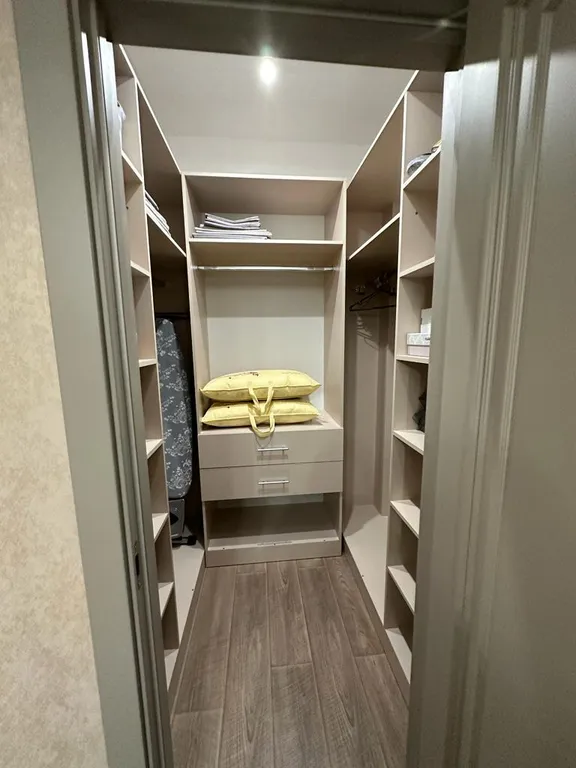 Дизайнерская квартира с видом на фонтан