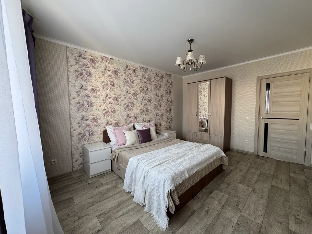 Просторная двухкомнатная квартира в новом доме