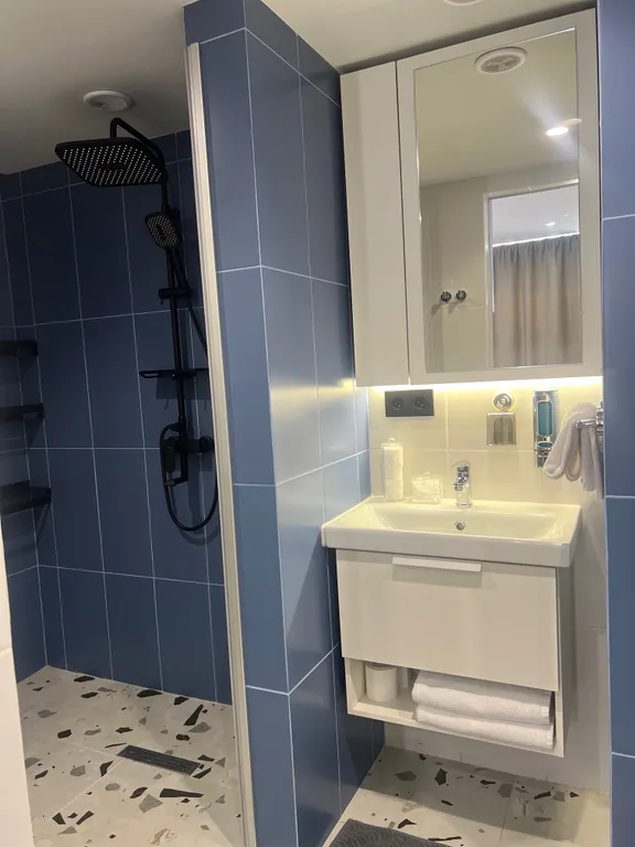 Апартаменты у Часовой башни голубые