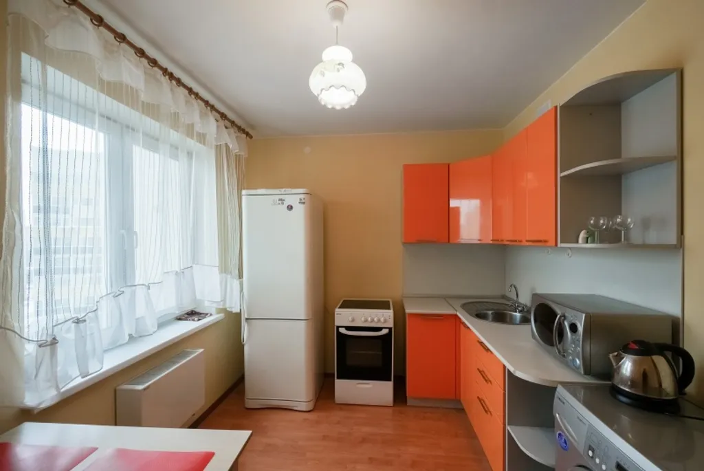 Квартира Квартира в центре, рядом с метро — Екатеринбург